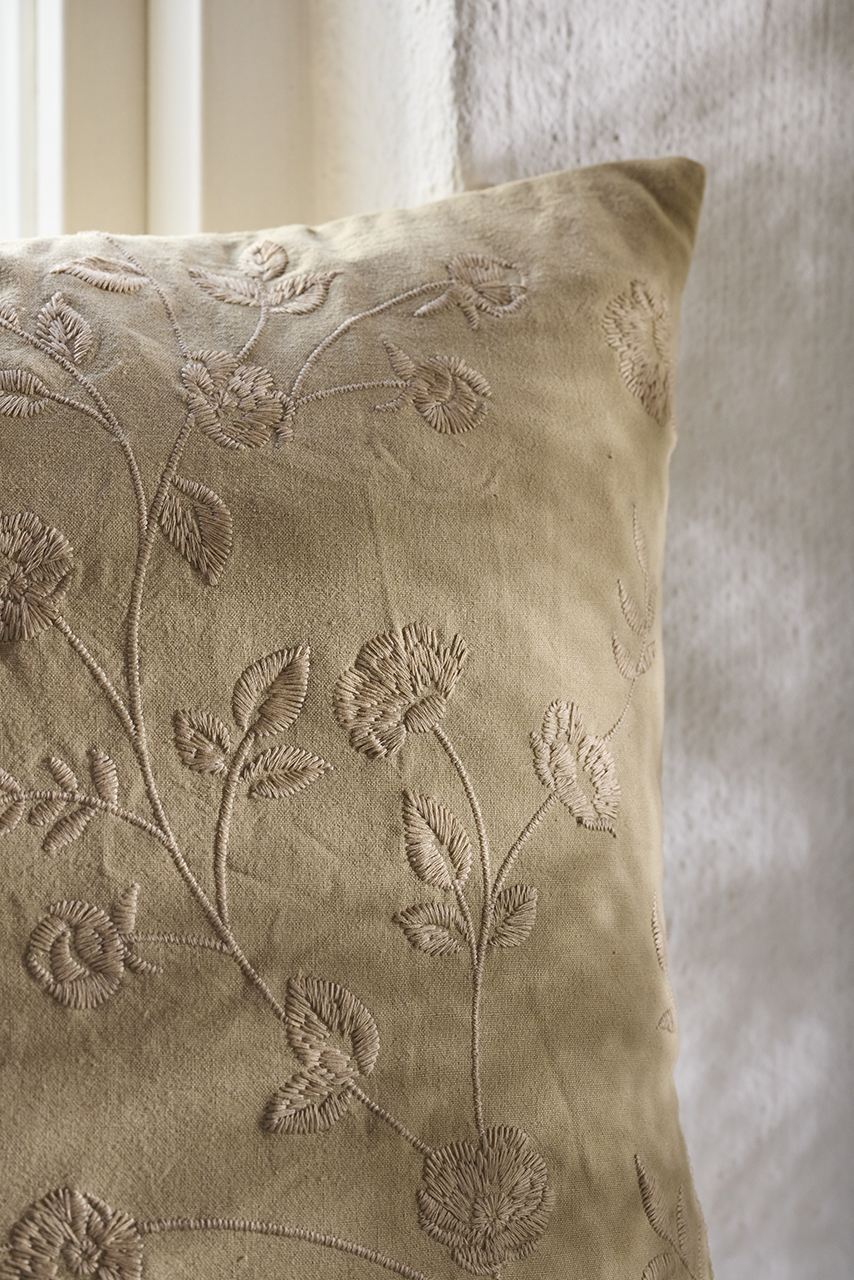 /images/imagebankSeasons/small/Holmen SS 2024/15260071.jpg